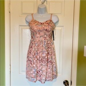 Juniors Pink Floral Lace Dress Small
